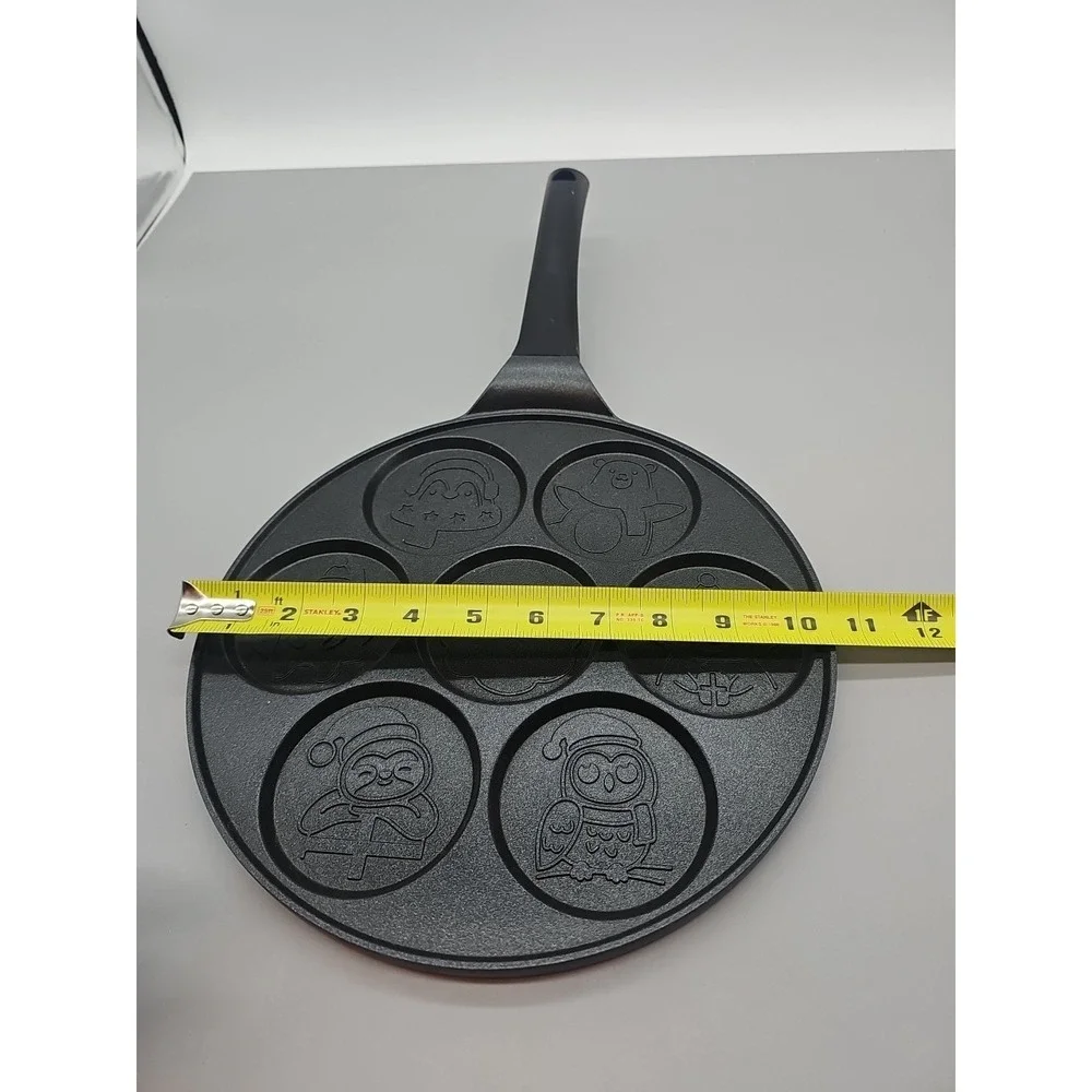 Crofton Christmas Mini Pancake Pan Nonstick‎ Stovetop Winter Snowflakes Santa